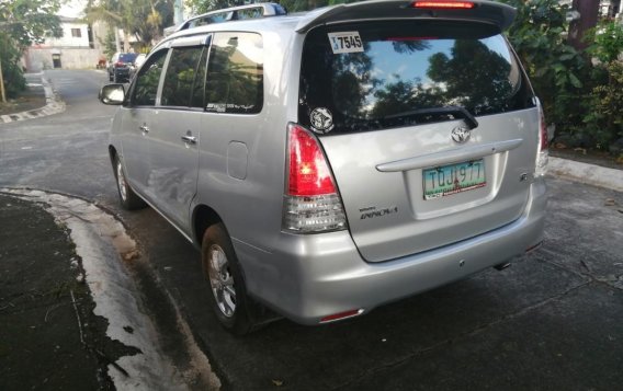 Toyota Innova 2012 for sale in Quezon City-4