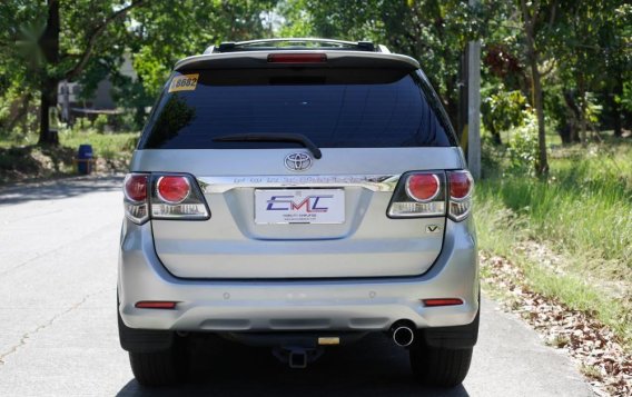 Toyota Fortuner 2015 for sale in Quezon City-5