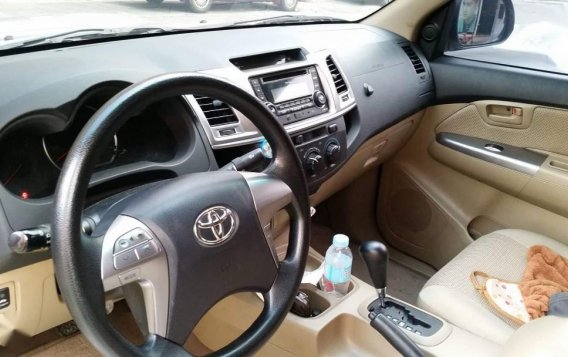 Sell 2014 Toyota Hilux in Quezon City-5