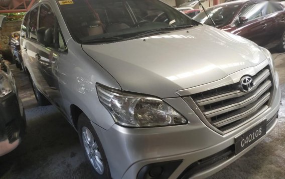 Silver Toyota Innova 2015 for sale in Quezon City-1