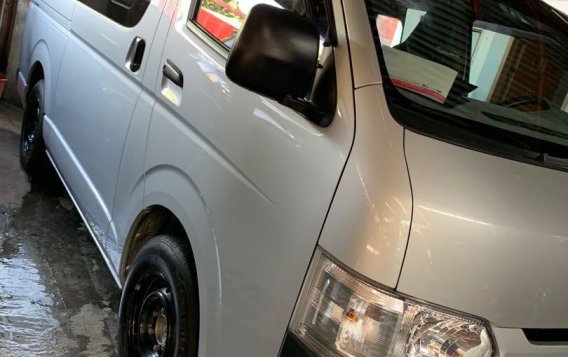 Silver Toyota Hiace 2019 for sale in Quezon City-2