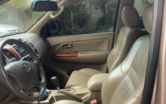 Selling Toyota Fortuner 2011 in Quezon City-5