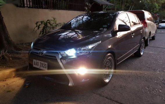 Sell 2014 Toyota Yaris in Manila-3