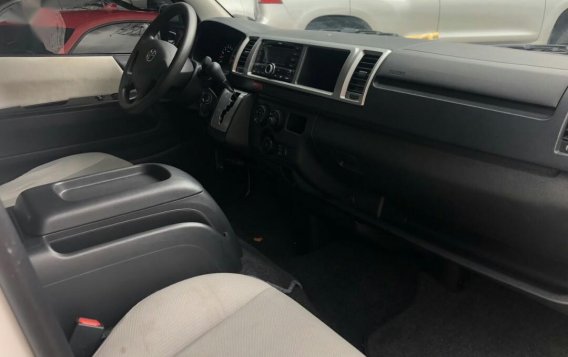 Toyota Hiace 2018 for sale in Pasig -5
