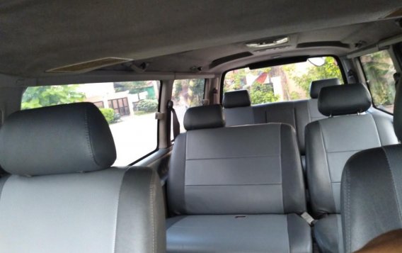 Toyota Hiace 2006 for sale in Bacoor-2