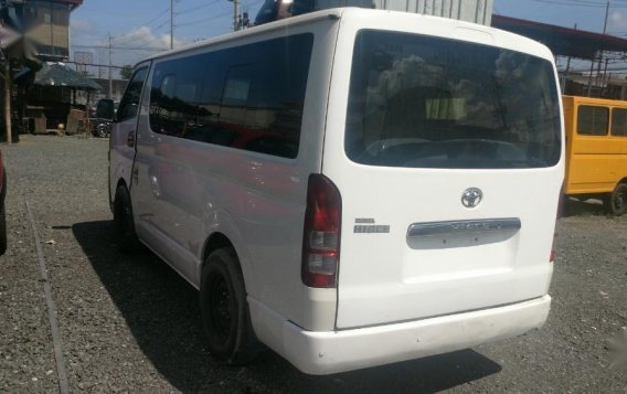 Sell 2014 Toyota Hiace in Cainta