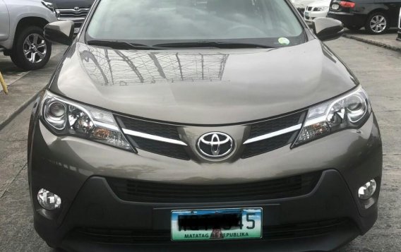 Sell 2014 Toyota Rav4 in Pasig-1