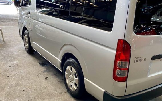 Selling Toyota Hiace 2019 in Quezon City-5