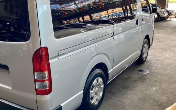 Selling Toyota Hiace 2019 in Quezon City-6