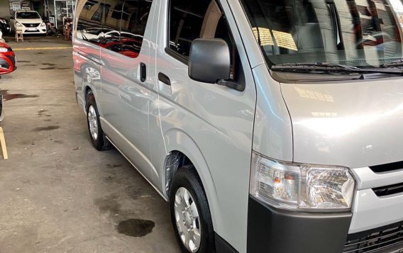 Selling Toyota Hiace 2019 in Quezon City-2