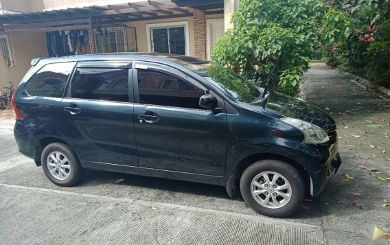 Selling Toyota Avanza 2014 in Pasig-1