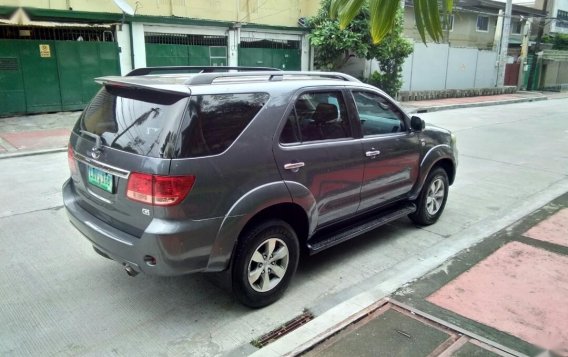 Toyota Fortuner 2006 for sale in Quezon City-8