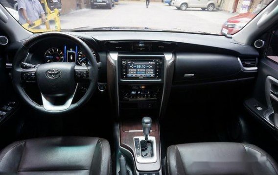 Black Toyota Fortuner 2017 for sale in Makati-3