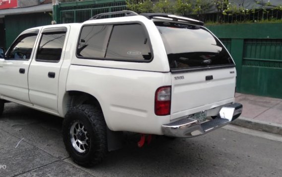 Toyota Hilux 2004 for sale in Marikina-1