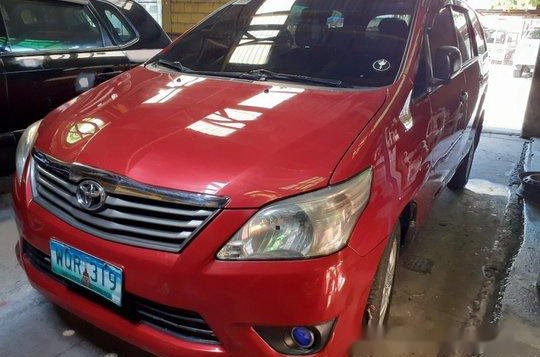 Red Toyota Innova 2014 for sale in Parañaque-1