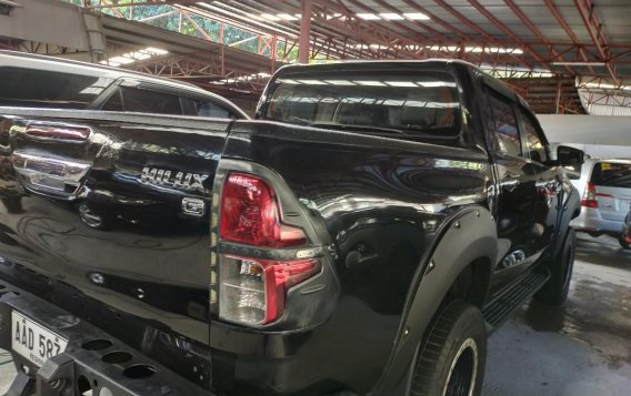 Toyota Hilux 2016 for sale in Quezon City-4