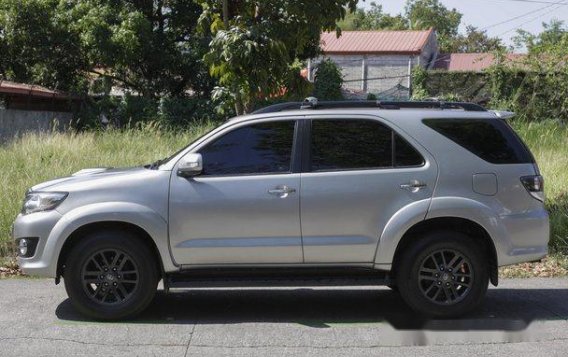 Sell Silver 2015 Toyota Fortuner in Quezon City-3