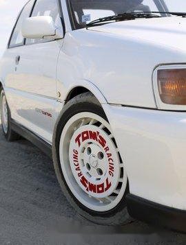 White Toyota Starlet 1997 for sale in Quezon City-3