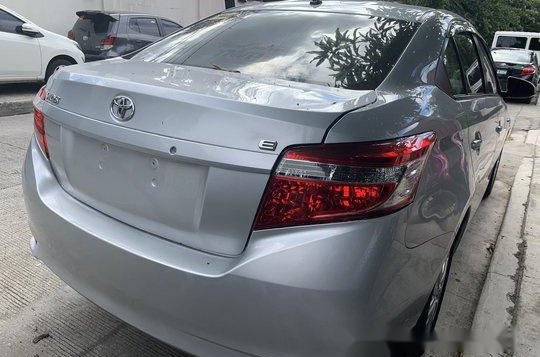 Selling Silver Toyota Vios 2017 in Quezon City-3