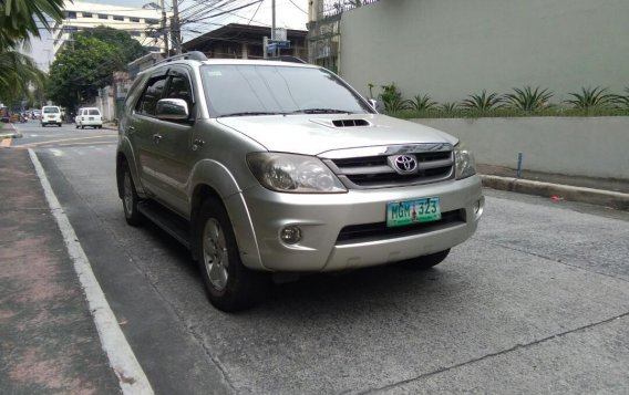 Sell Silver 2007 Toyota Fortuner in Quezon City-5