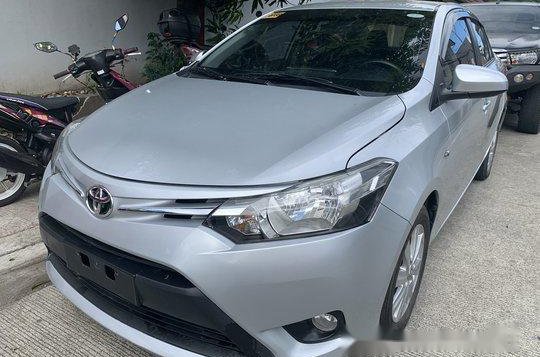 Selling Silver Toyota Vios 2017 in Quezon City-2