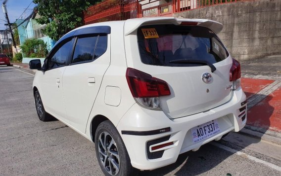 Selling Toyota Wigo 2017 in Quezon City-4