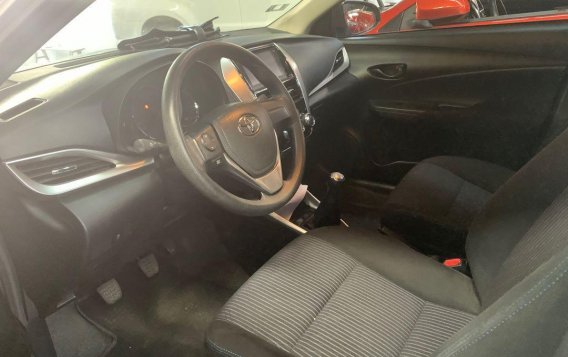 Selling Silver Toyota Vios 2018 in Quezon City-2