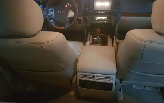 Toyota Land Cruiser 2015 for sale in Quezon City-3