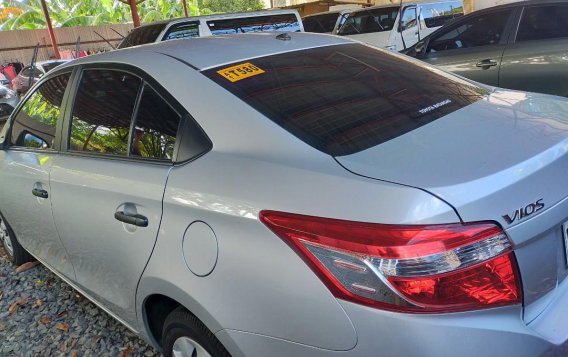 Silver Toyota Vios 2018 for sale in Quezon City-3