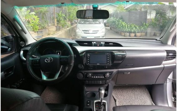 Selling Toyota Hilux 2016 in Quezon City-3
