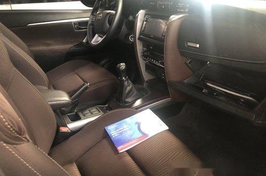 White Toyota Fortuner 2019 for sale in Quezon City-8