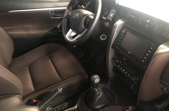 White Toyota Fortuner 2019 for sale in Quezon City-9