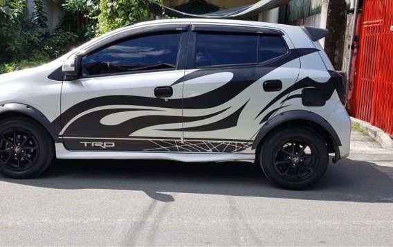 Selling Toyota Wigo 2018 in Quezon City-3