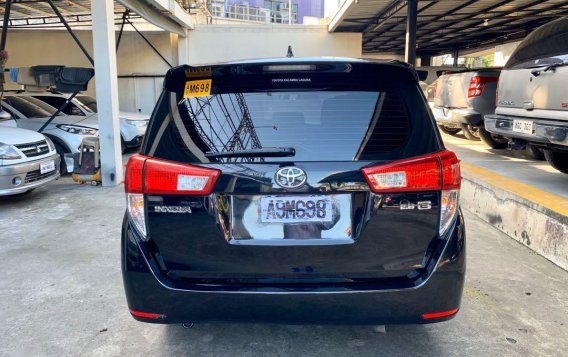 Selling 2nd Hand Toyota Innova in Pasig-2