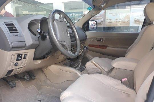 White Toyota Fortuner 2010 for sale in Manual-8