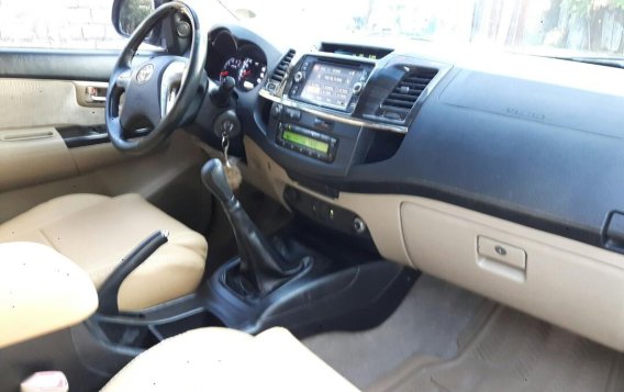 Toyota Fortuner 2014 for sale in Quezon City-8