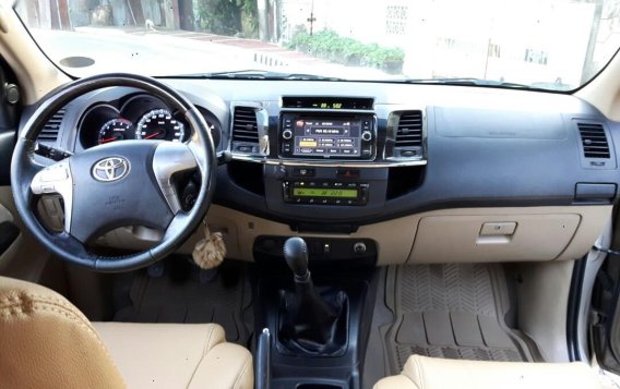 Toyota Fortuner 2014 for sale in Quezon City-6