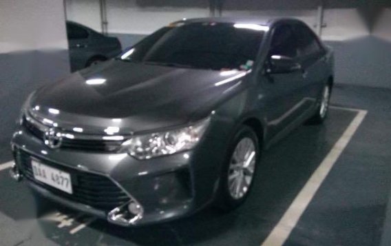 Sell 2017 Toyota Camry in Pasay-1