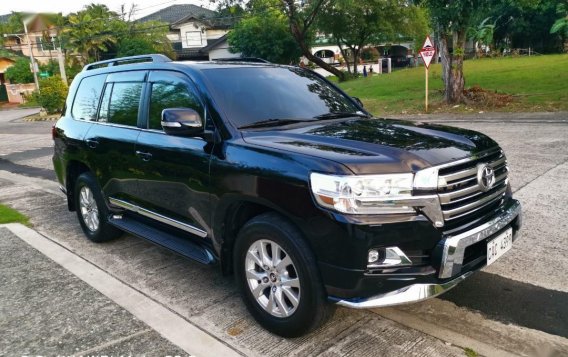 Toyota Land Cruiser 2017 for sale in Manila-2