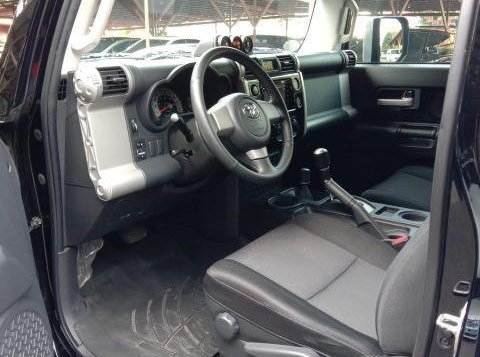 Toyota Fj Cruiser 2017 for sale in Manila-6