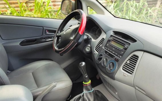 Toyota Innova 2012 for sale in Angono-5