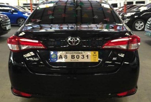 Selling Toyota Vios 2018 in Marikina-3