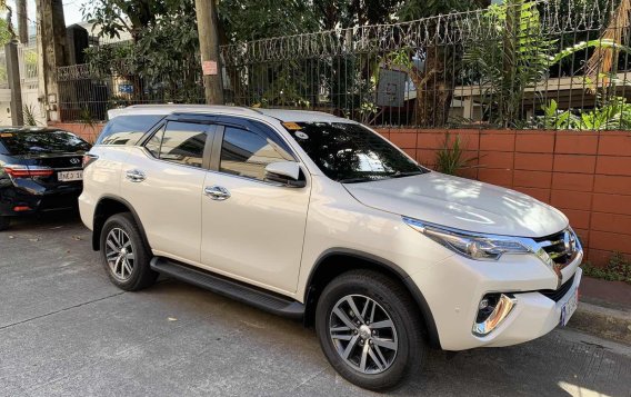 Pearl White Toyota Fortuner 2018 for sale in Pasig