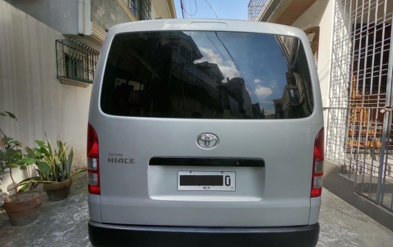 Sell 2010 Toyota Hiace in Quezon City-4