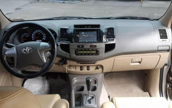 Toyota Fortuner 2012 for sale in Manila-4