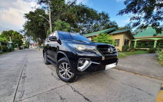 Sell 2018 Toyota Fortuner in Manila-2