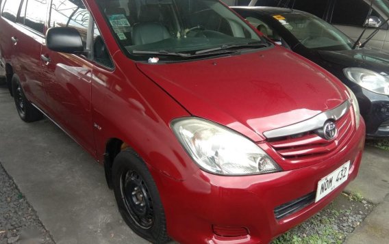 Selling Toyota Innova 2012 in Quezon City-2