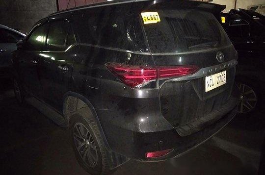 Brown Toyota Fortuner 2018 for sale in Quezon City-4