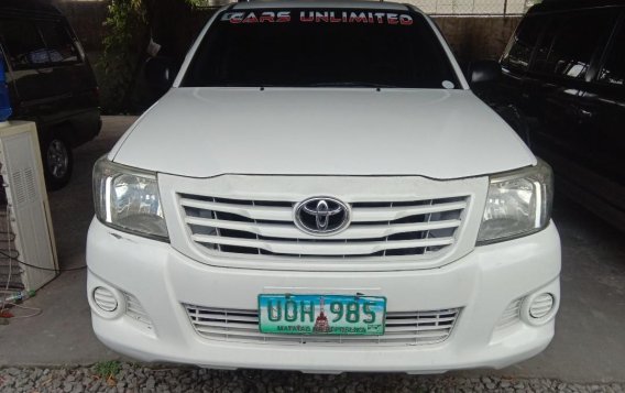 2014 Toyota Hilux for sale in Quezon City 