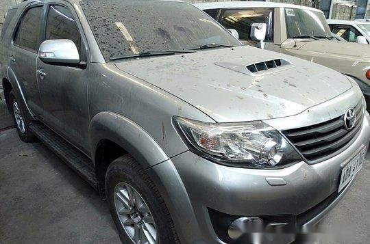 Selling Toyota Fortuner 2015 in Quezon City-3